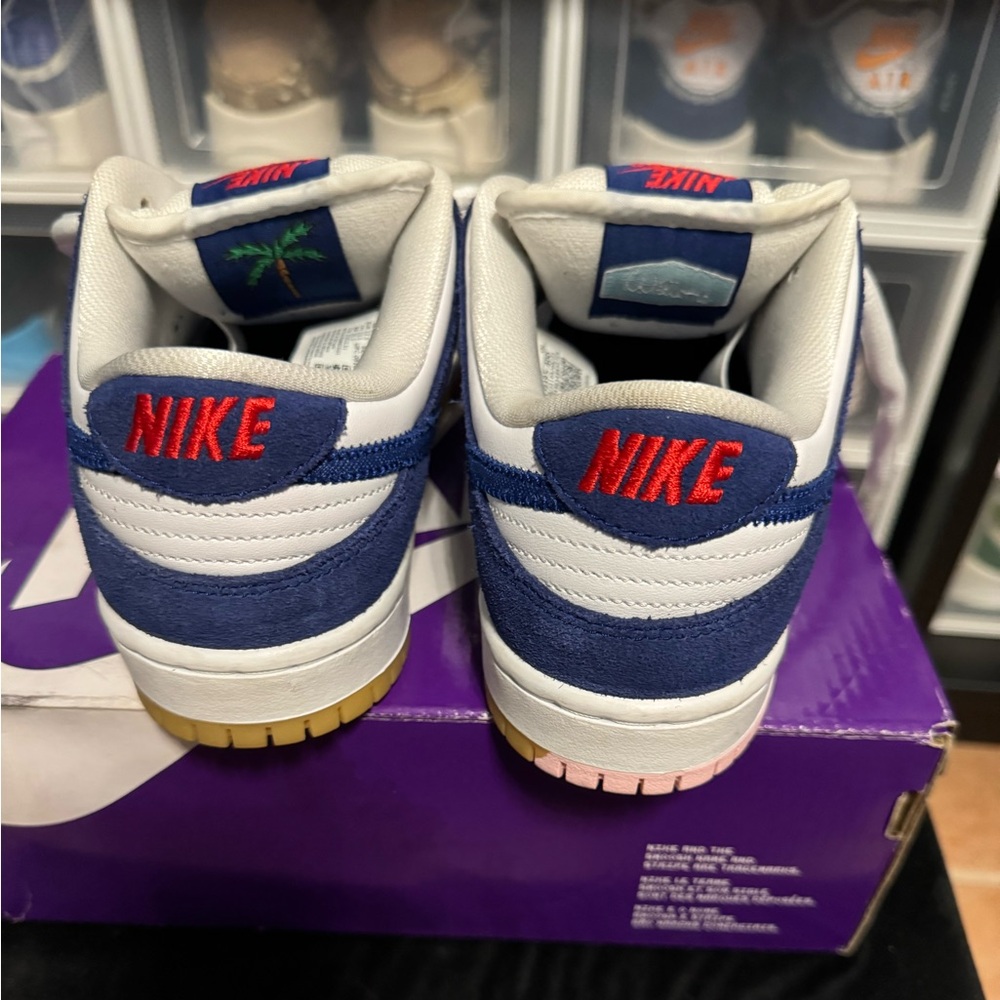 2022 Dunk Low SB “Los Angeles Dodgers”